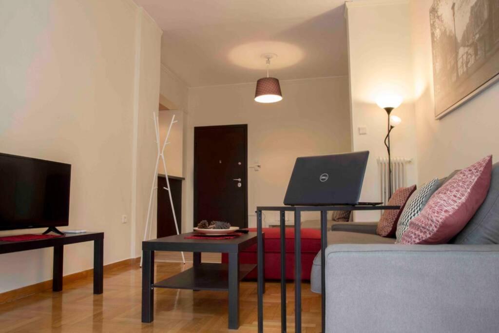 7 Steps Apartment Metro Syggrou Fix Near Acropolis Athen Eksteriør billede